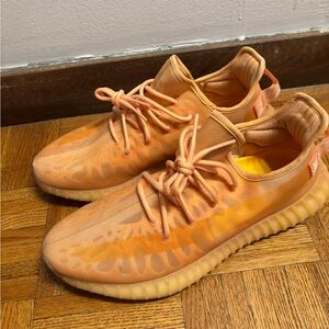 Adidas Yeezy Boost 350 V2 mono Clay